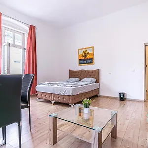 Hostel 6 Min To Amusement Park - Economy In Shared, Wien
